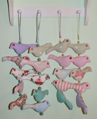 Dangly birds